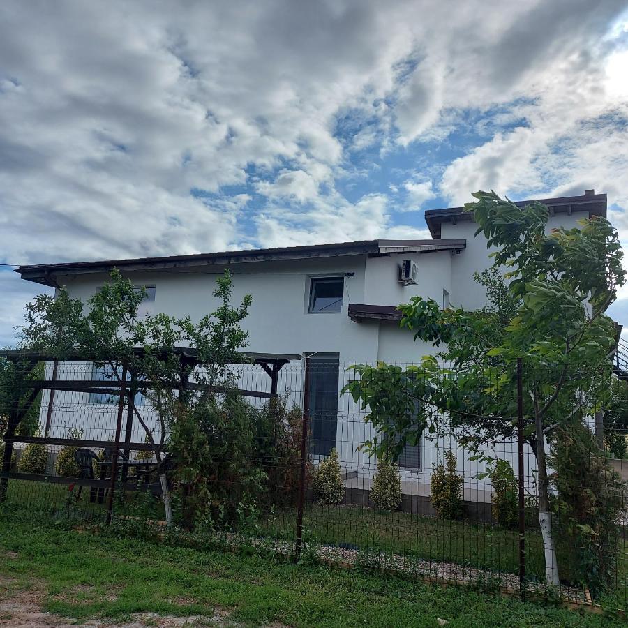 Villa Romelia - Select Apartments Vadu Exterior photo